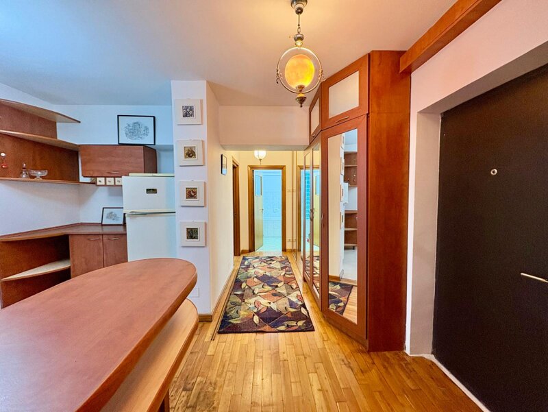 Octavian Goga, apartament 2 camere, centrala proprie, 60 mp.