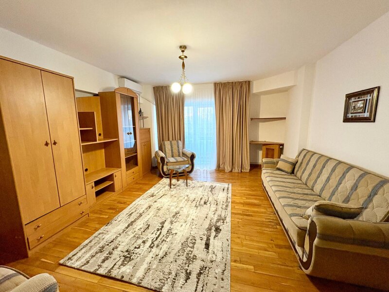 Octavian Goga, apartament 2 camere, centrala proprie, 60 mp.